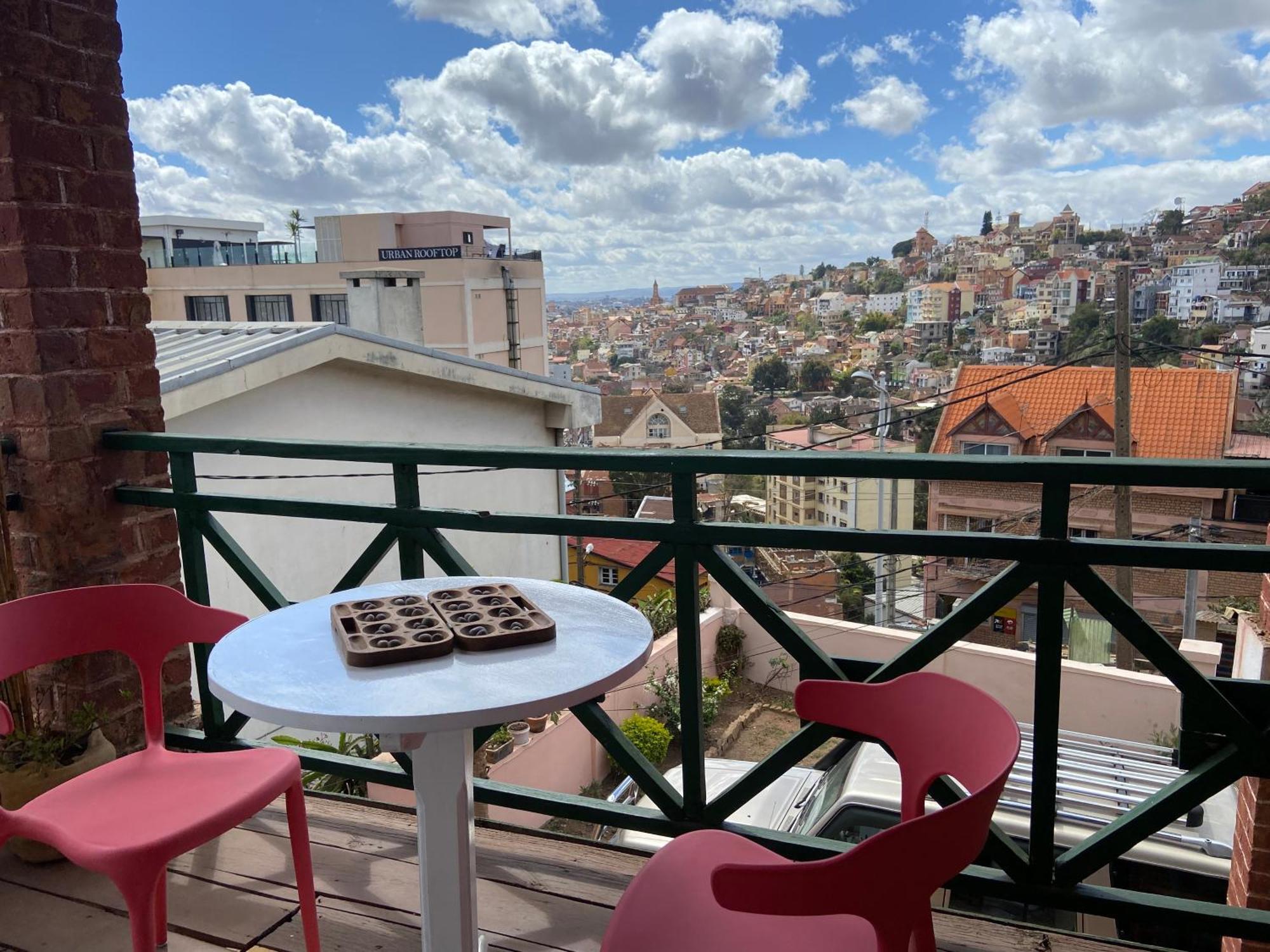 M'Serenity Guest House Antananarivo Kültér fotó