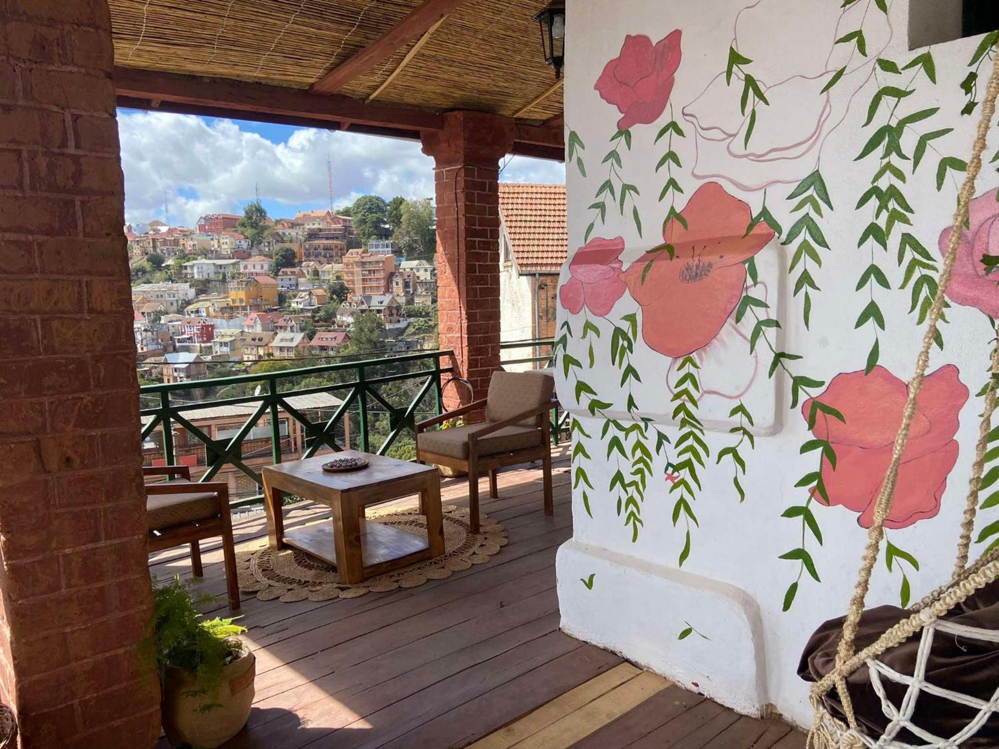 M'Serenity Guest House Antananarivo Kültér fotó